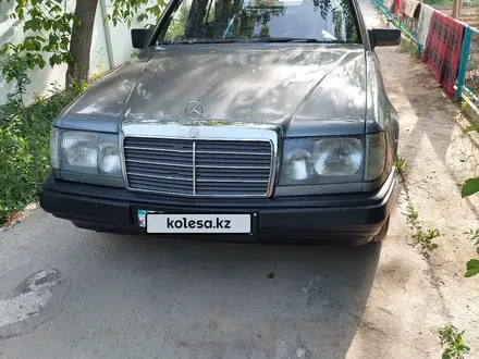 Mercedes-Benz E 200 1992 годаүшін900 000 тг. в Кызылорда – фото 3