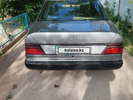 Mercedes-Benz E 200 1992 годаүшін900 000 тг. в Кызылорда – фото 4