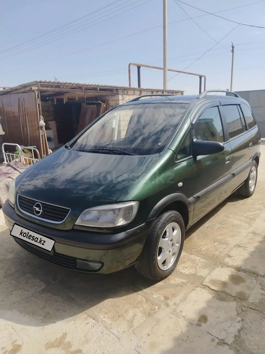 Opel Zafira, 2001