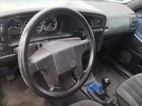 Volkswagen Passat 1992 годаfor1 200 000 тг. в Семей