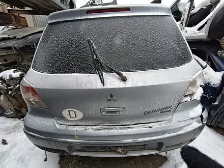 Крышка багажника (дверь) для Mitsubishi Outlander за 80 000 тг. в Тараз