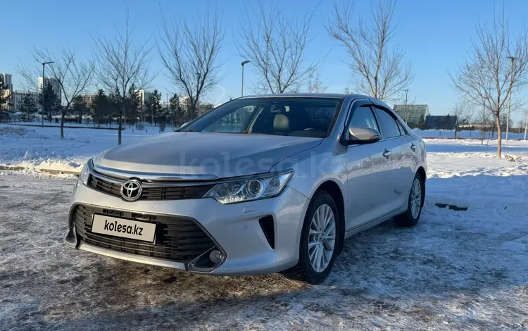 Toyota Camry 2015 годаfor12 000 000 тг. в Астана