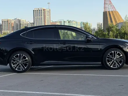 Toyota Camry 2025 года за 19 500 000 тг. в Астана – фото 6