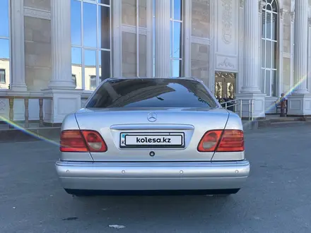 Mercedes-Benz E 280 1999 года за 4 300 000 тг. в Актау – фото 5