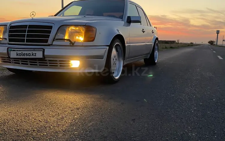 Mercedes-Benz E 500 1994 года за 4 500 000 тг. в Шымкент