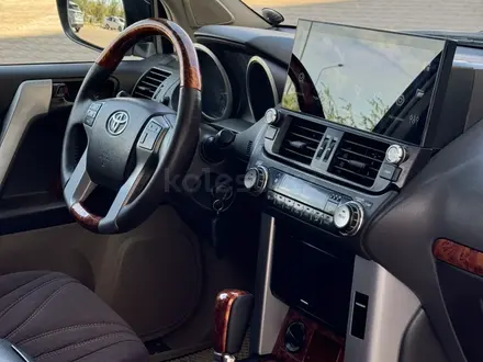 Toyota Land Cruiser Prado 2010 года за 15 700 000 тг. в Актау – фото 19