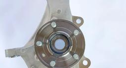 Цапфа кулак поворотный на Range Rover 405 494 2013-2018 за 285 000 тг. в Алматы