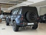 Land Rover Defender OCTA 2025 года за 155 323 000 тг. в Караганда – фото 5