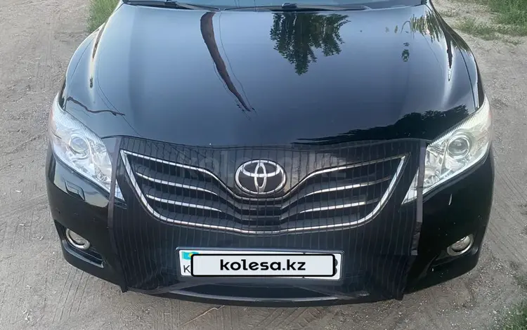 Toyota Camry 2011 года за 7 500 000 тг. в Семей