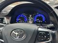 Toyota Camry 2015 года за 10 400 000 тг. в Петропавловск – фото 2
