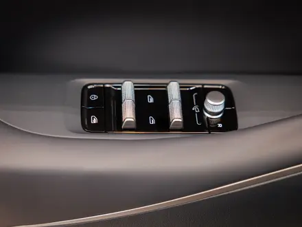 Geely Galaxy EX5 EM-i Pro 2025 года за 11 390 000 тг. в Астана – фото 14