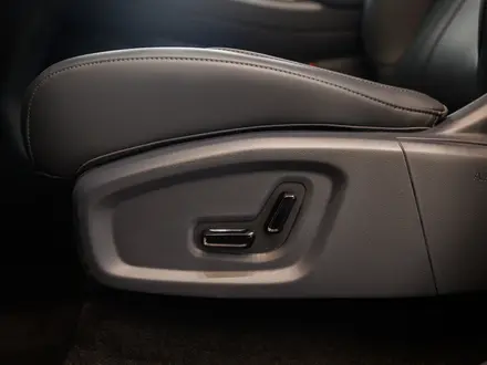 Geely Galaxy EX5 EM-i Pro 2025 года за 11 390 000 тг. в Астана – фото 15
