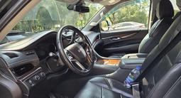 Cadillac Escalade 2020 года за 27 000 000 тг. в Атырау – фото 3