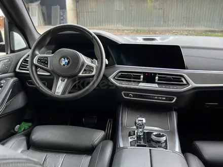 BMW X7 2021 года за 50 000 000 тг. в Алматы – фото 7