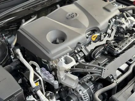 Toyota Camry 2024 года за 19 310 000 тг. в Караганда – фото 13