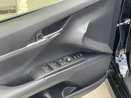 Toyota Camry 2024 года за 19 310 000 тг. в Караганда – фото 21