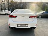 Hyundai Sonata 2019 года за 10 000 000 тг. в Алматы – фото 2