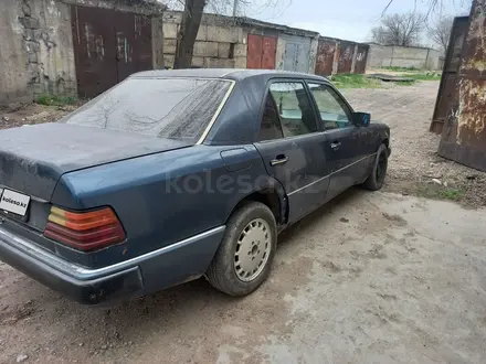 Mercedes-Benz E 230 1992 года за 600 000 тг. в Конаев (Капшагай)