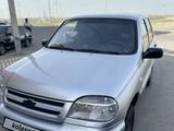 Chevrolet Niva 2004 годаүшін1 700 000 тг. в Атырау – фото 3