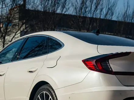 Hyundai Sonata 2020 года за 13 000 000 тг. в Алматы – фото 5