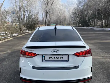 Hyundai Accent 2020 года за 8 750 000 тг. в Алматы – фото 9