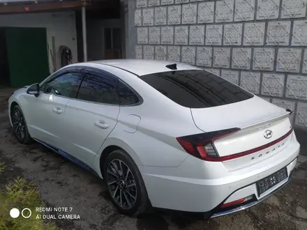 Hyundai Sonata 2021 года за 15 200 000 тг. в Тараз – фото 3