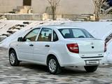 ВАЗ (Lada) Granta 2190 2013 годаүшін3 100 000 тг. в Шымкент – фото 3