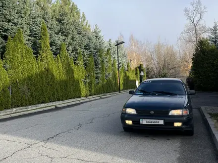 Toyota Carina E 1995 года за 2 000 000 тг. в Алматы – фото 10