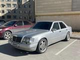 Mercedes-Benz E 320 1993 года за 5 000 000 тг. в Атырау