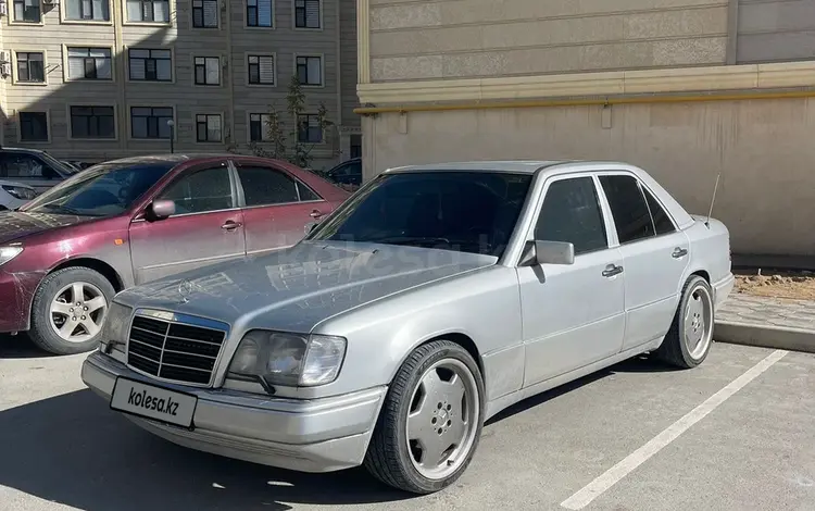 Mercedes-Benz E 320 1993 годаүшін5 000 000 тг. в Атырау