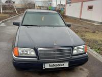 Mercedes-Benz C 180 1994 года за 2 450 000 тг. в Астана