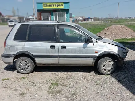 Mitsubishi Space Runner 1992 года за 400 000 тг. в Алматы