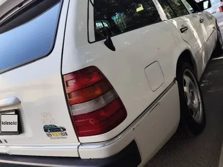 Mercedes-Benz E 280 1995 года за 2 500 000 тг. в Алматы – фото 4
