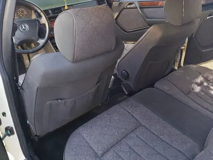 Mercedes-Benz E 280 1995 года за 2 500 000 тг. в Алматы – фото 14