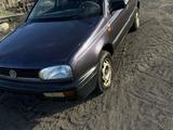 Volkswagen Golf 1994 года за 900 000 тг. в Павлодар