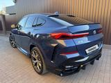 BMW X6 2021 года за 38 400 000 тг. в Караганда – фото 3