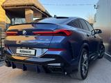 BMW X6 2021 года за 38 400 000 тг. в Караганда – фото 4