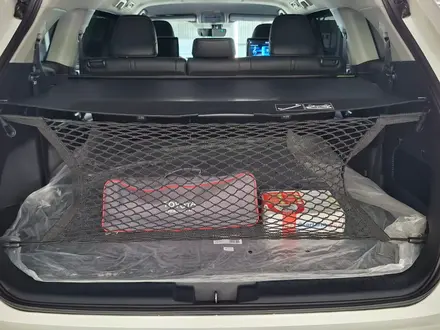Toyota Highlander 2022 года за 27 900 000 тг. в Алматы – фото 4