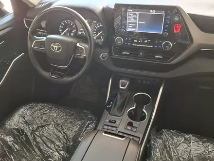 Toyota Highlander 2022 года за 27 900 000 тг. в Алматы – фото 6