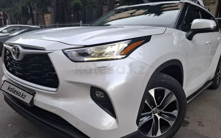 Toyota Highlander 2022 годаүшін27 900 000 тг. в Алматы