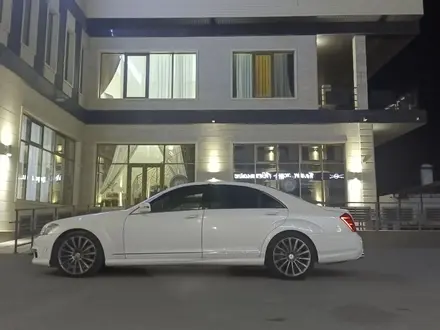 Mercedes-Benz S 600 2006 года за 8 000 000 тг. в Узынагаш – фото 15