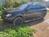 Mitsubishi Outlander 2004 годаүшін4 000 000 тг. в Уральск – фото 2