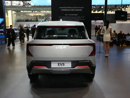 Kia EV5 2024 года за 8 379 000 тг. в Алматы – фото 6