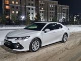 Toyota Camry 2023 года за 16 900 000 тг. в Астана – фото 5