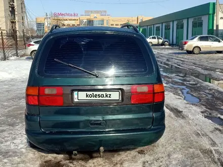 SEAT Alhambra 1998 года за 1 750 000 тг. в Уральск – фото 7