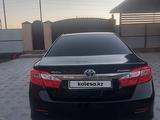 Toyota Camry 2013 года за 9 800 000 тг. в Атырау – фото 4