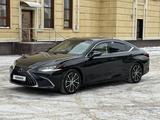 Lexus ES 250 2022 годаfor30 000 000 тг. в Павлодар