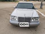 Mercedes-Benz E 220 1995 годаfor2 700 000 тг. в Байконыр – фото 4