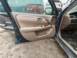 Дверь передняя левая для Toyota Camry 20-25 за 35 000 тг. в Тараз – фото 2