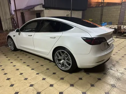 Tesla Model 3 2018 года за 15 500 000 тг. в Алматы – фото 10